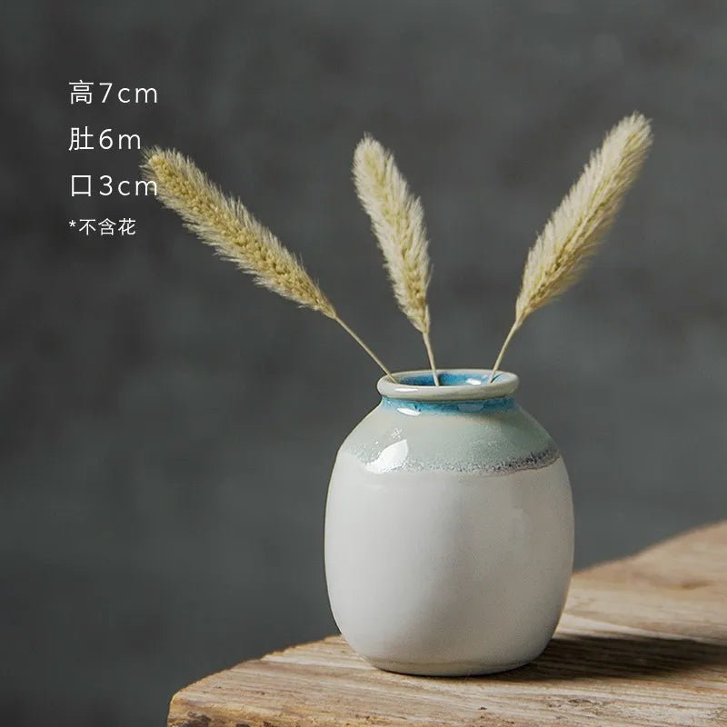 Creative Nordic Modern Minimalist Home Decoration Small and Fresh Artistic Ceramic Mini Vase
