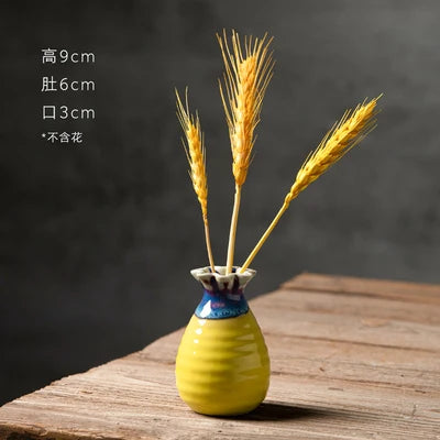 Creative Nordic Modern Minimalist Home Decoration Small and Fresh Artistic Ceramic Mini Vase